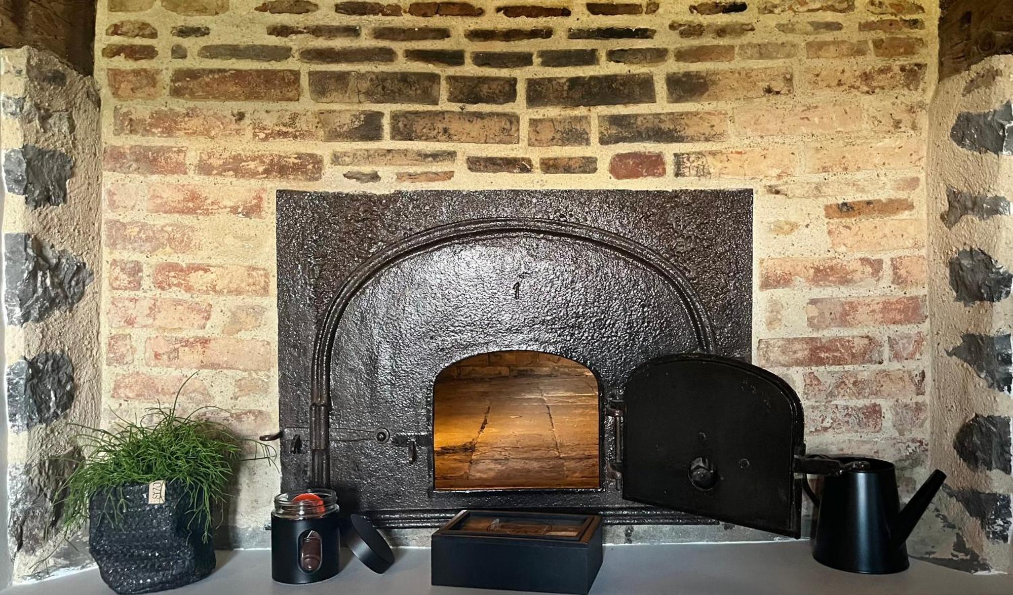 La Douce Halte - Gites Avec Spa Ou Sauna Saint-Ouen-Des-Toits Esterno foto